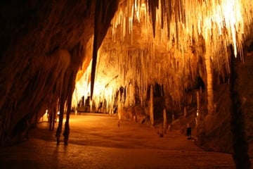 Hastings Cave